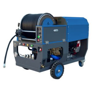 TM HIGH-PRESSURE CLEANING AQUAJET